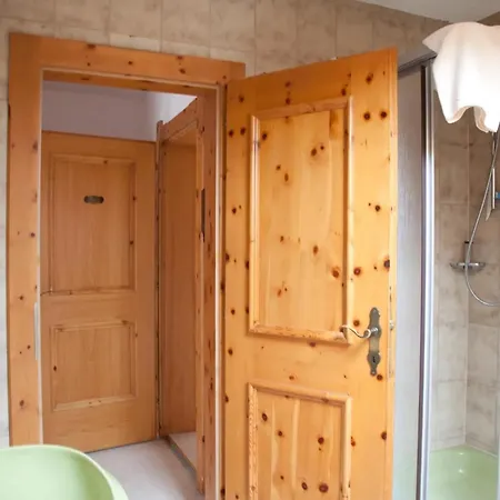 Apartment Reiser *